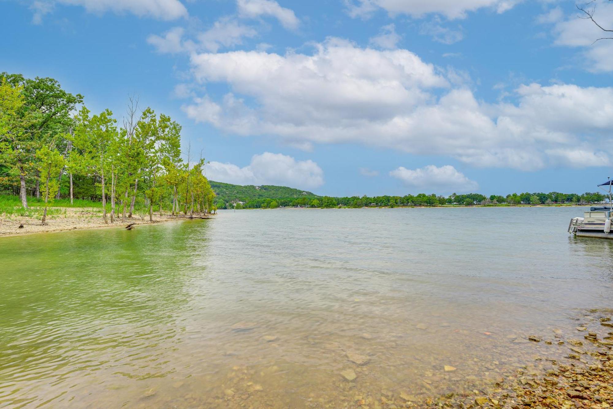 Cabin On Table Rock Lake With Hot Tub And Fire Pit! Villa Blue Eye Ngoại thất bức ảnh